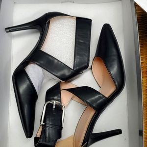 Women's shoes